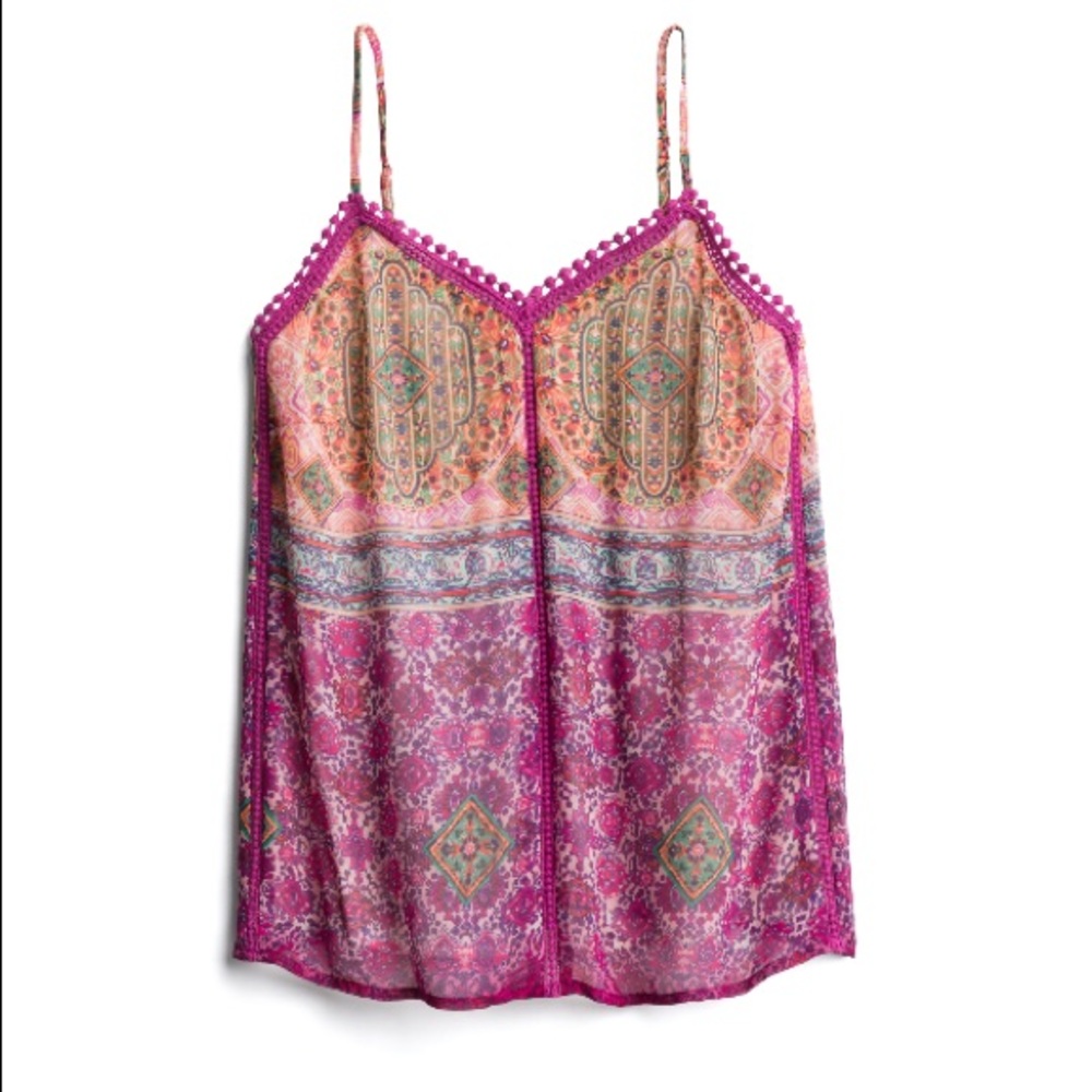 Theta Crochet Detail top
